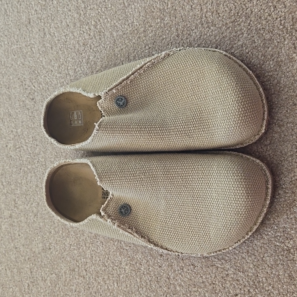 NEW | Birkenstock Zermatt Canvas Clogs, Womens 10 M /Mens 8 M Eggshell color